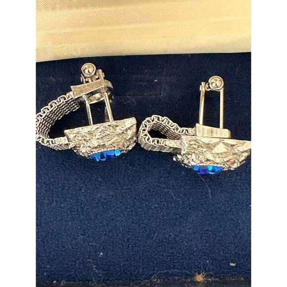 Vintage Swank Wrap Around Cufflinks Silver Tone Blue Glass Stone - Picture 5 of 6